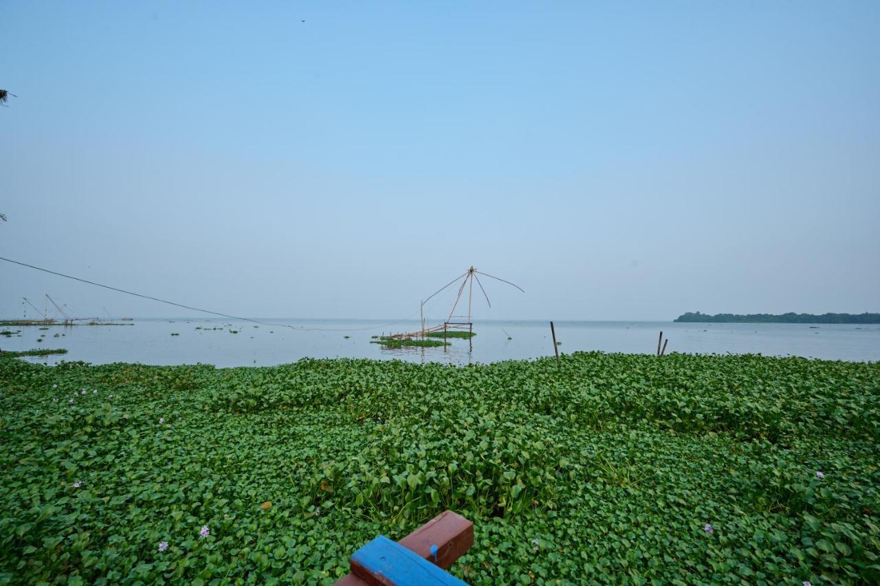 Seclude By The Lake, Alleppey Hotel Alappuzha ภายนอก รูปภาพ